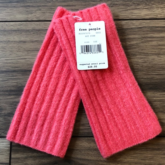 NWT Free People Pink Outside The Lines Armwarmers - Picture 6 of 6